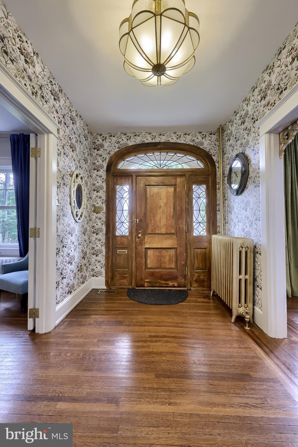 484 Country Club Road York, PA 17403 - Photo 7 of 70 Gallery Image 7