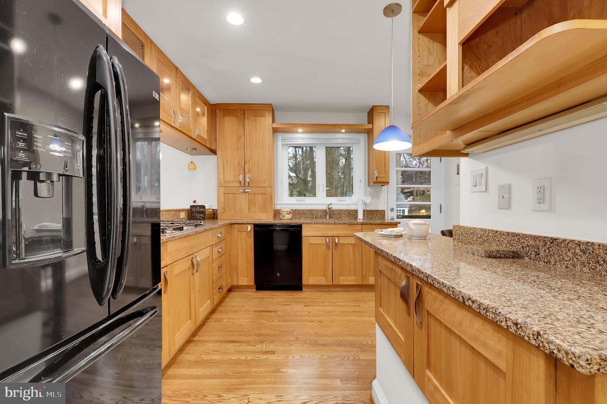 9403 Crosby Road Silver Spring, MD 20910 - Photo 17 of 46