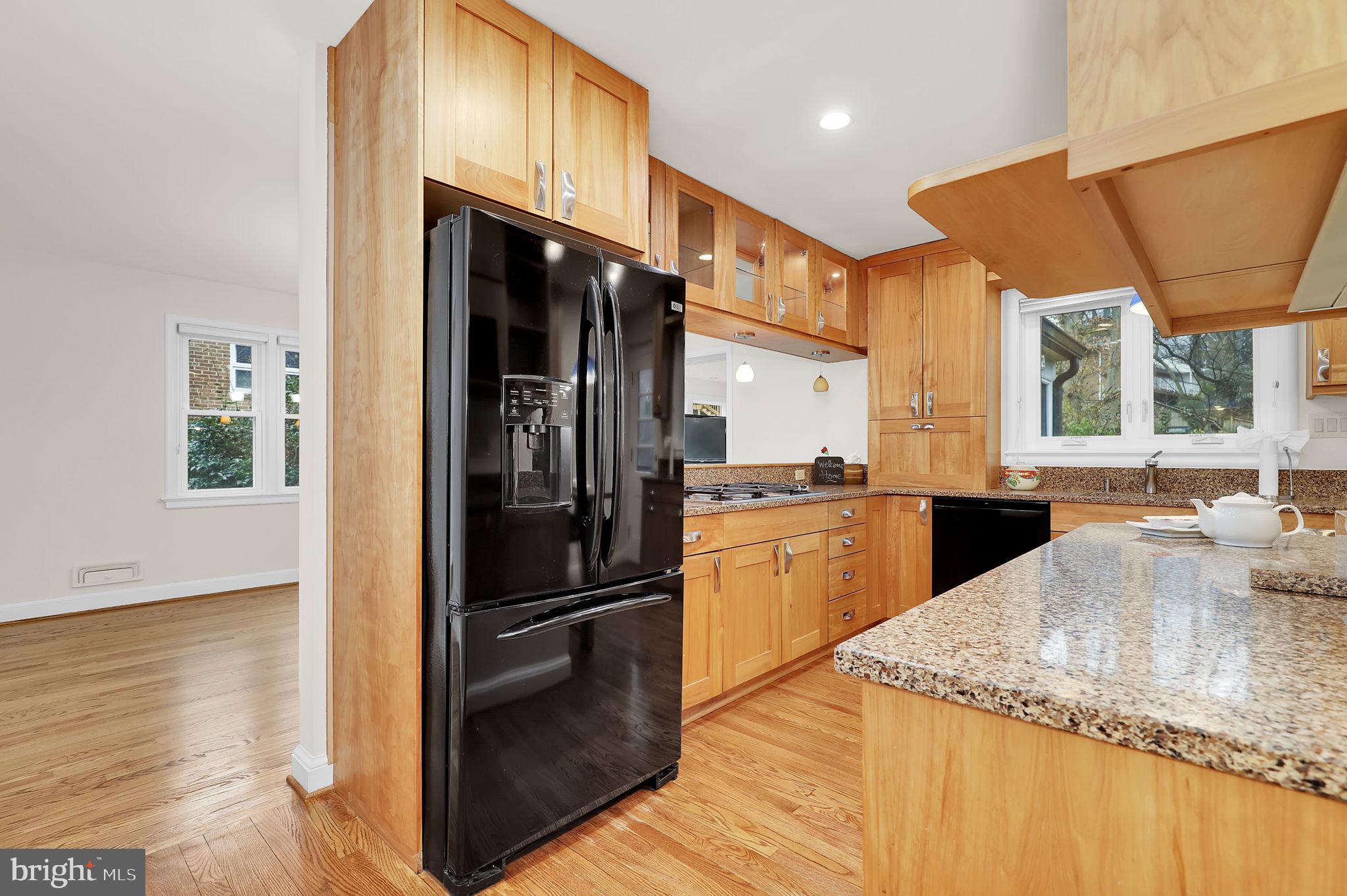 9403 Crosby Road Silver Spring, MD 20910 - Photo 18 of 46