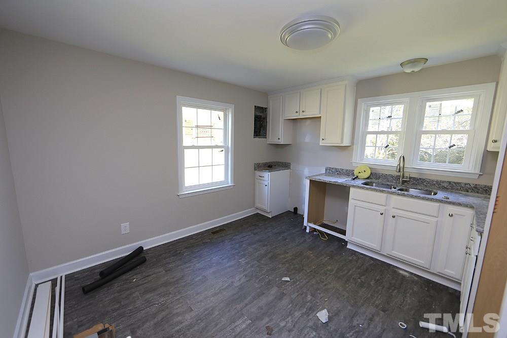 604 Warren Road Erwin, NC 28339 - Photo 4 of 13 Gallery Image 4