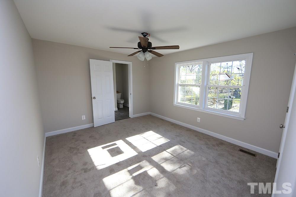 604 Warren Road Erwin, NC 28339 - Photo 7 of 13 Gallery Image 7