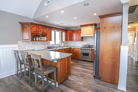 $5,395,000 | 128 95th Street, Stone Harbor, NJ 08247