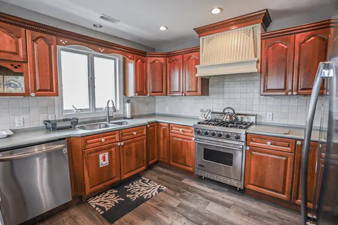 $5,395,000 | 128 95th Street, Stone Harbor, NJ 08247