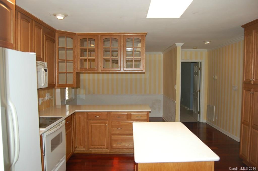 327 Windy Rush Road Kannapolis, NC 28081 - Photo 4 of 22 Gallery Image 4