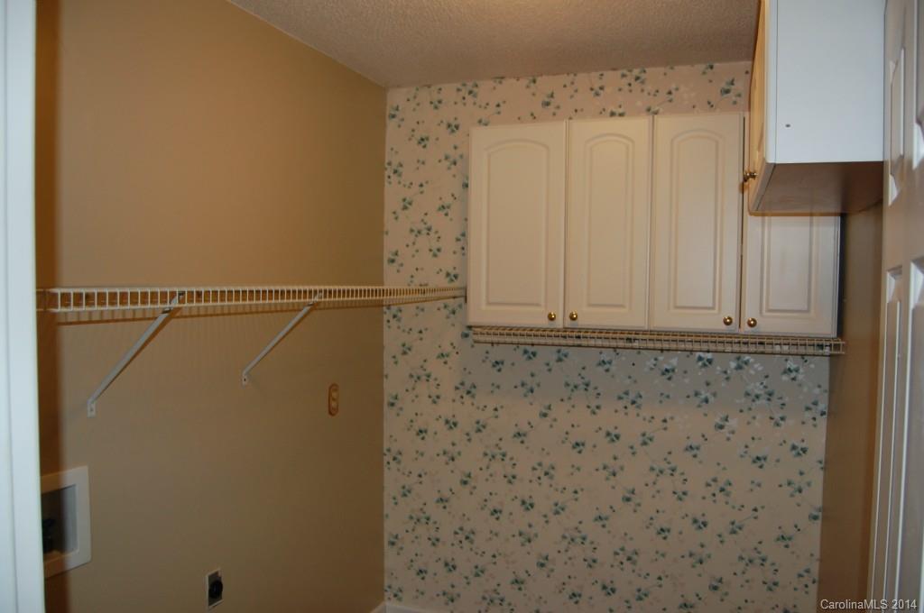 327 Windy Rush Road Kannapolis, NC 28081 - Photo 7 of 22 Gallery Image 7