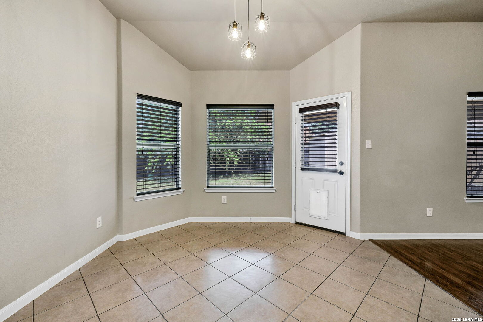 4015 Shervin Way Converse, TX 78109 - Photo 14 of 43 a view of an empty room with window