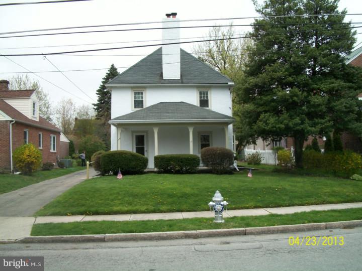 140 Sutton Road Ardmore, PA 19003 - Photo 2 of 25 Gallery Image 2