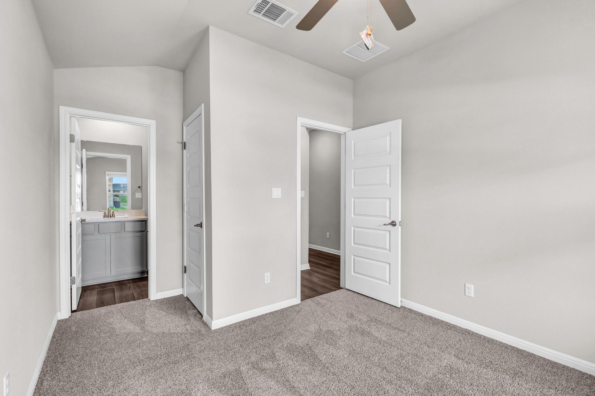 386 El Capitan Loop Dripping Springs, TX 78620 - Photo 23 of 40