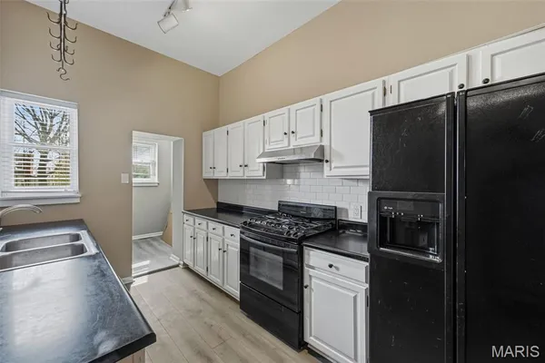 $280,000 | 2320 South 9th Street, St. Louis, MO 63104