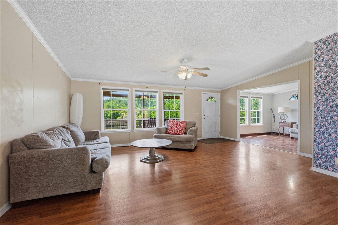 146 Mercer Road Bowling Green, KY 42101 - Photo 16 of 38 Gallery Image 16
