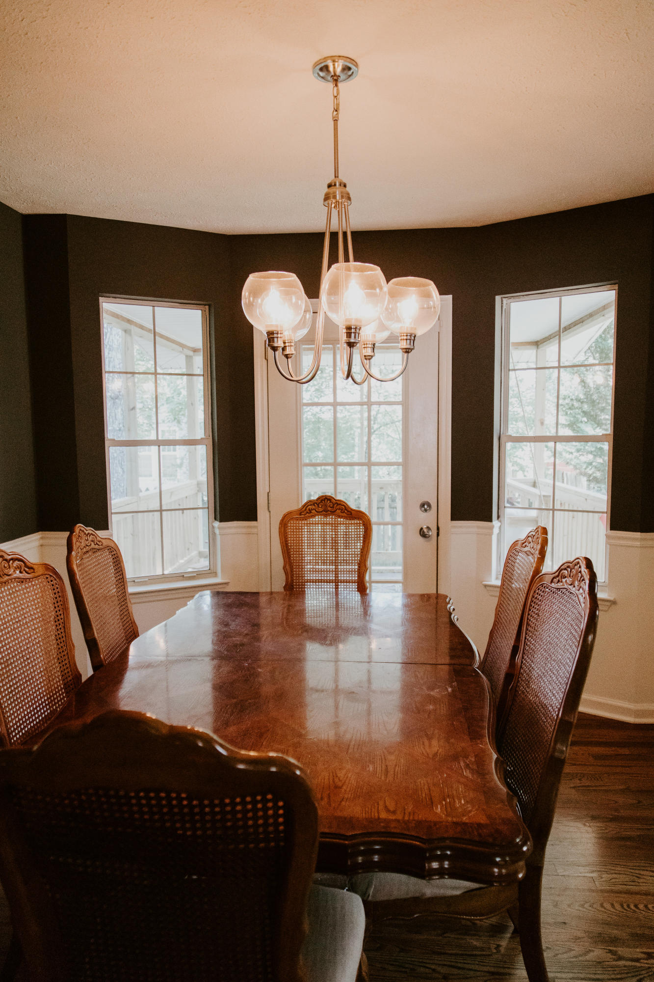 8422 Oak View Drive Chattanooga, TN 37421 - Photo 13 of 55 8422 Oak View Dr. Chattanooga, TN 37421-