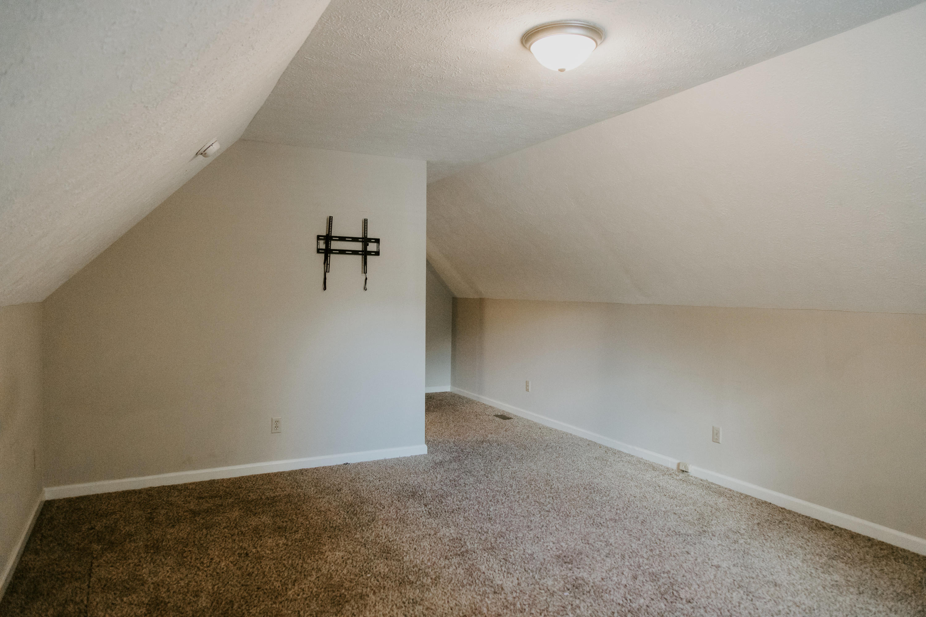 8422 Oak View Drive Chattanooga, TN 37421 - Photo 41 of 55 8422 Oak View Dr. Chattanooga, TN 37421-