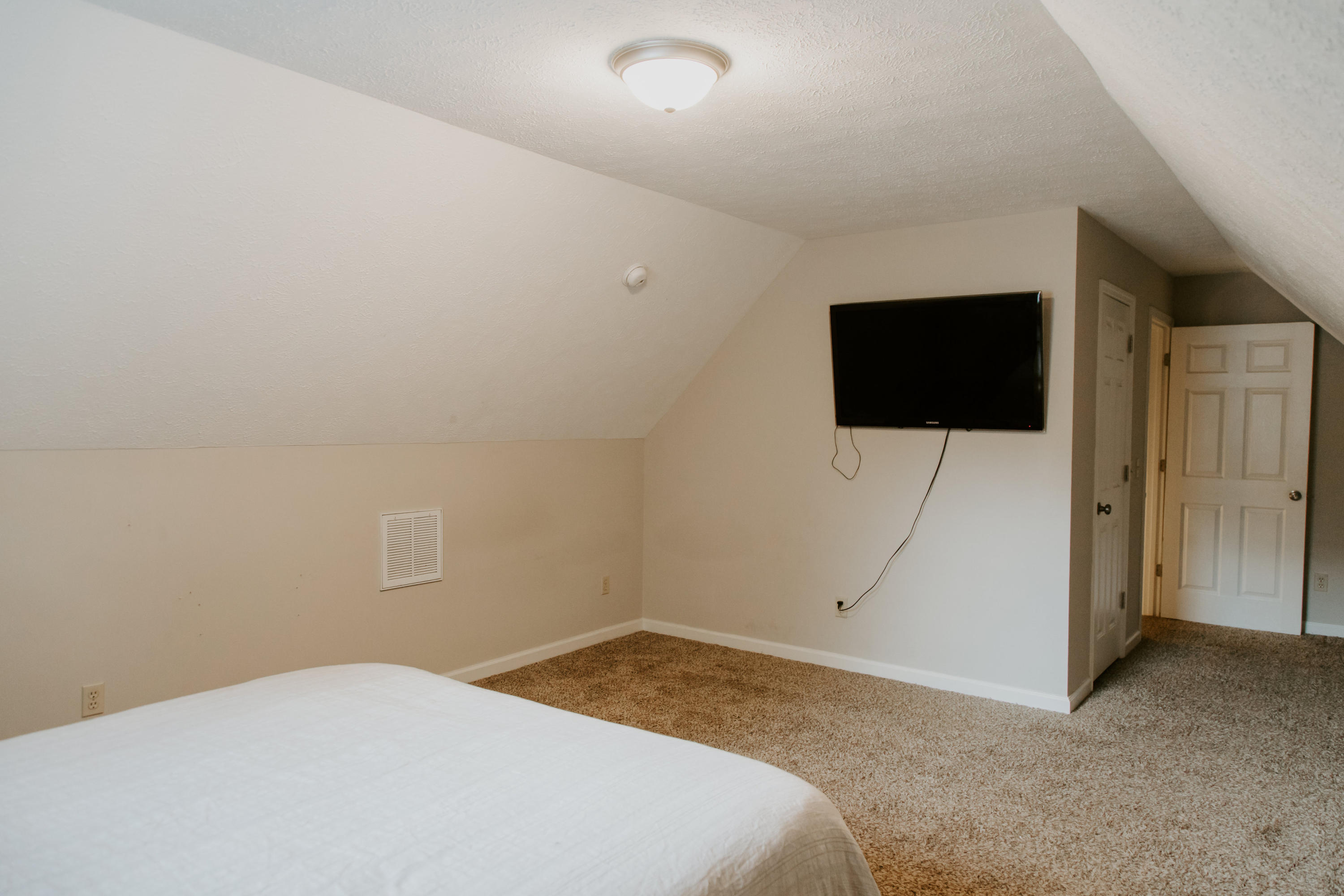 8422 Oak View Drive Chattanooga, TN 37421 - Photo 48 of 55 8422 Oak View Dr. Chattanooga, TN 37421-