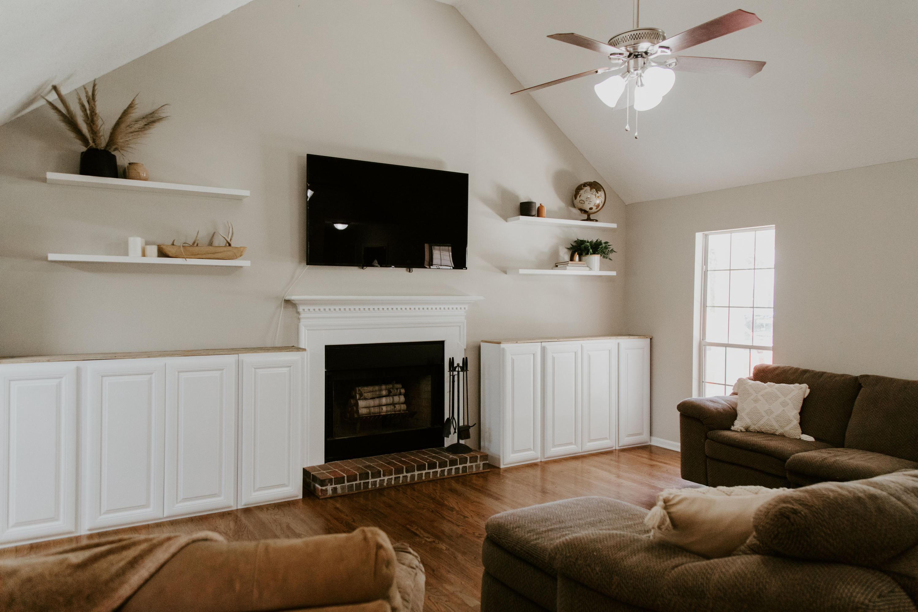 8422 Oak View Drive Chattanooga, TN 37421 - Photo 6 of 55 8422 Oak View Dr. Chattanooga, TN 37421-