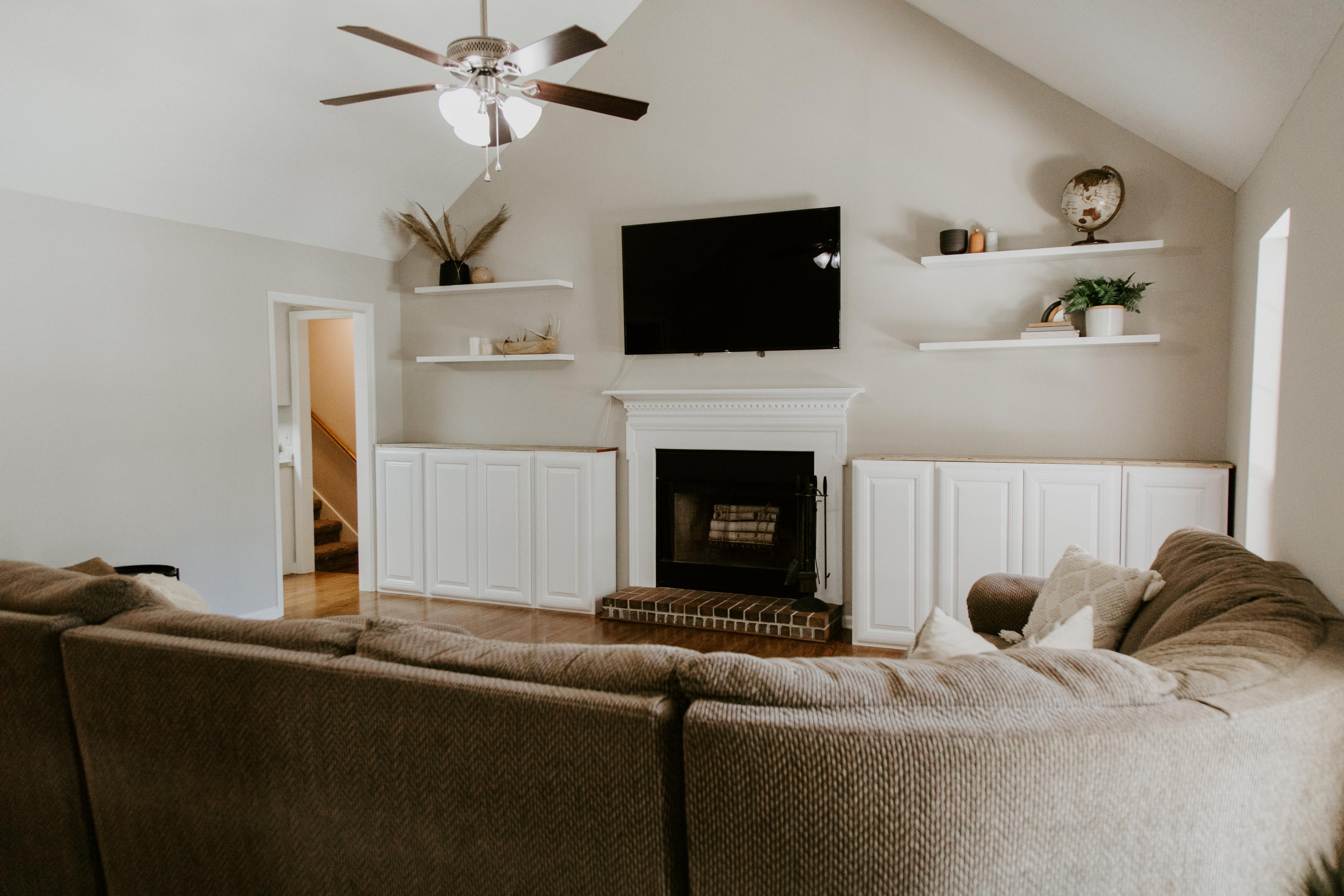 8422 Oak View Drive Chattanooga, TN 37421 - Photo 7 of 55 8422 Oak View Dr. Chattanooga, TN 37421-