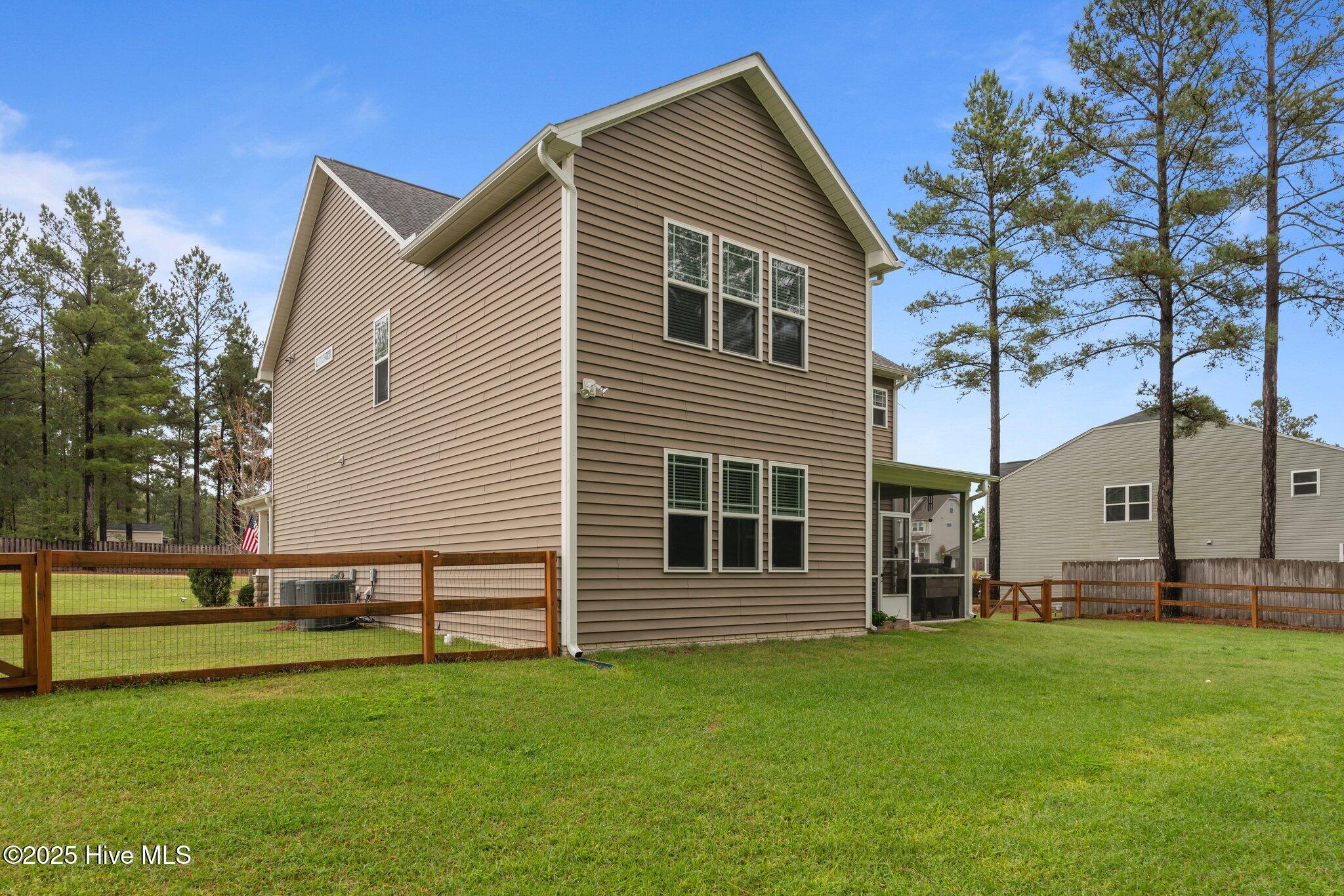 215 Almond Drive Cameron, NC 28326 - Photo 37 of 47 41-web-or-mls-DSC08057