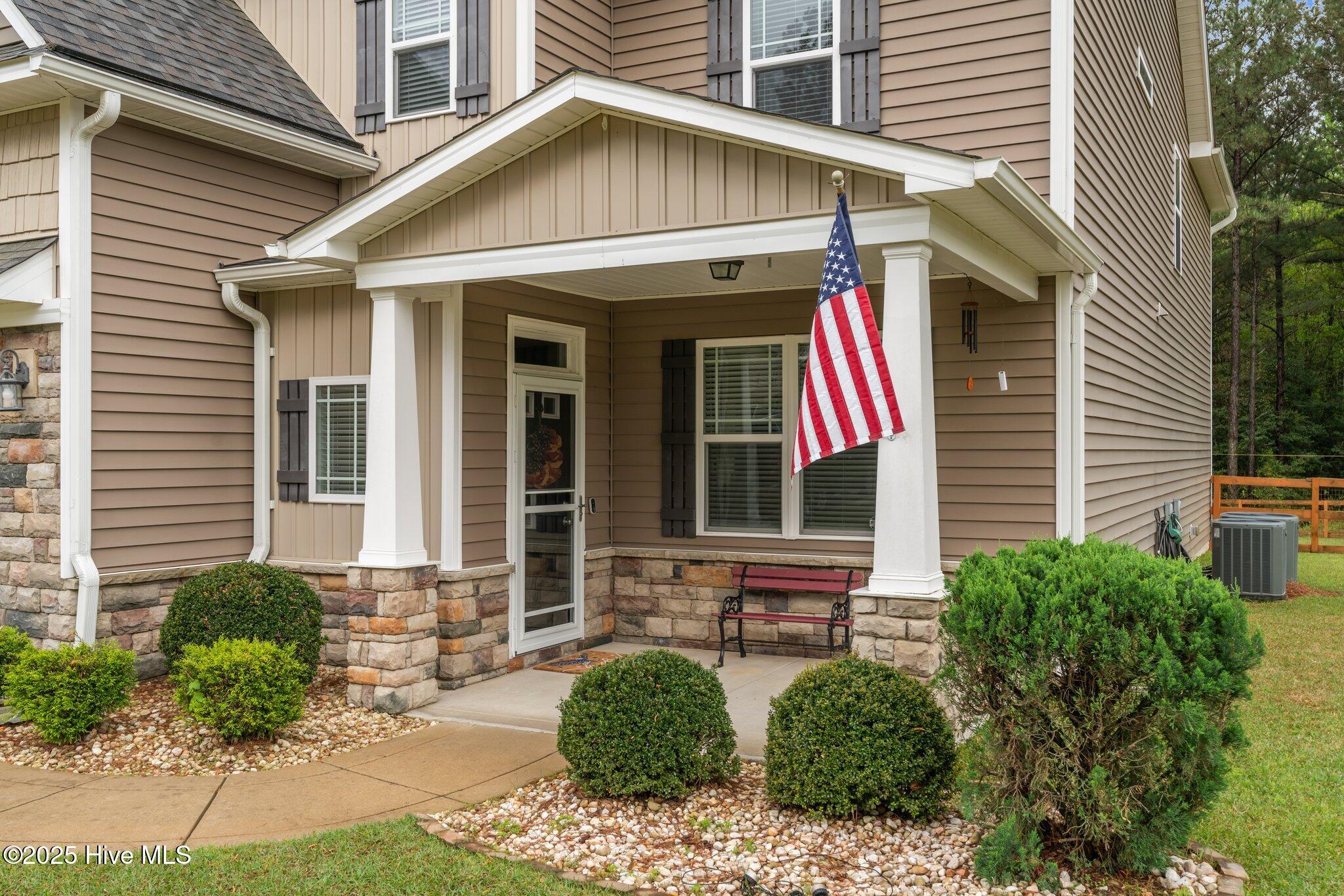 215 Almond Drive Cameron, NC 28326 - Photo 5 of 47 38-web-or-mls-DSC08054