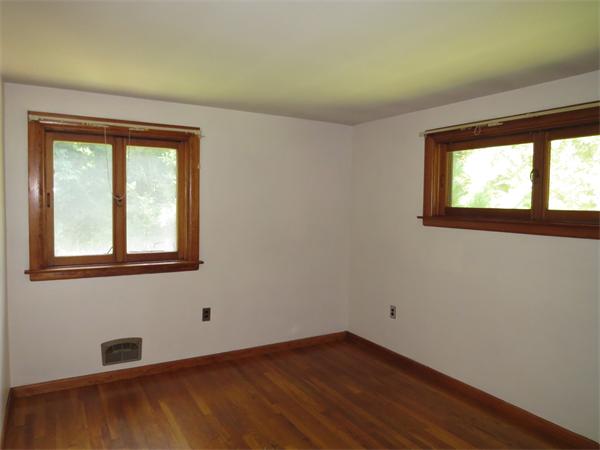 136 Hayward Road Acton, MA 01720 - Photo 12 of 20 Gallery Image 12