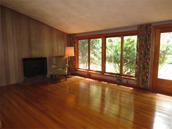 136 Hayward Road Acton, MA 01720 - Photo 9 of 20 Gallery Image 9
