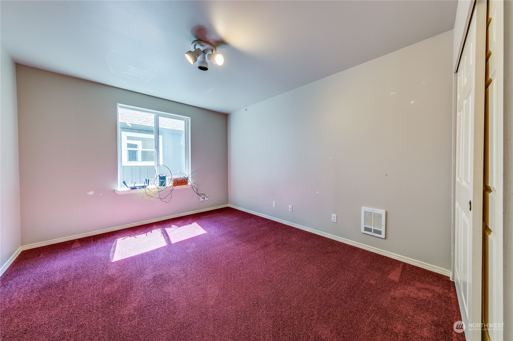 12403 Olympic View Road Northwest Silverdale, WA 98383 - Photo 15 of 27 Gallery Image 15
