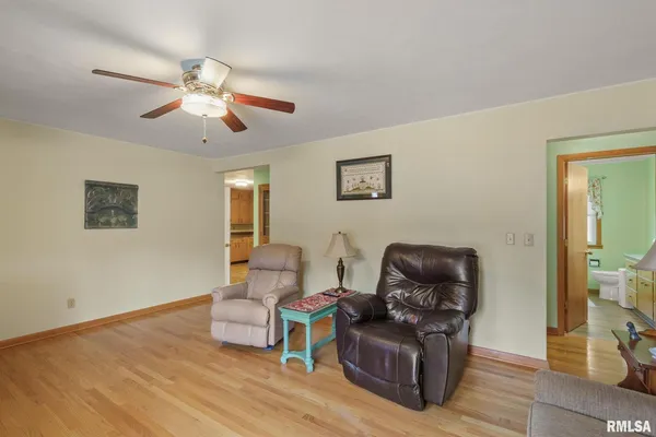 $212,000 | 4123 North Linwood Avenue, Davenport, IA 52806