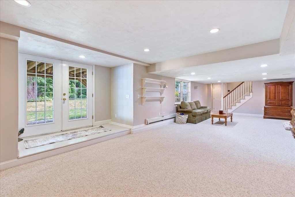 103 Stockbridge Road Scituate, MA 02066 - Photo 24 of 33