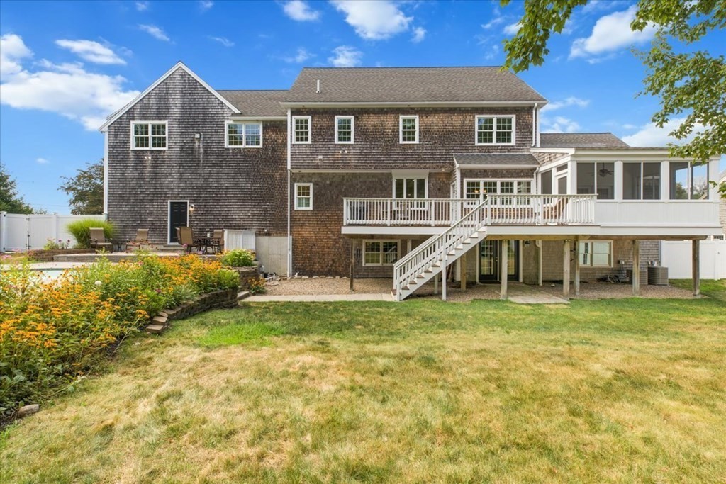 103 Stockbridge Road Scituate, MA 02066 - Photo 25 of 33