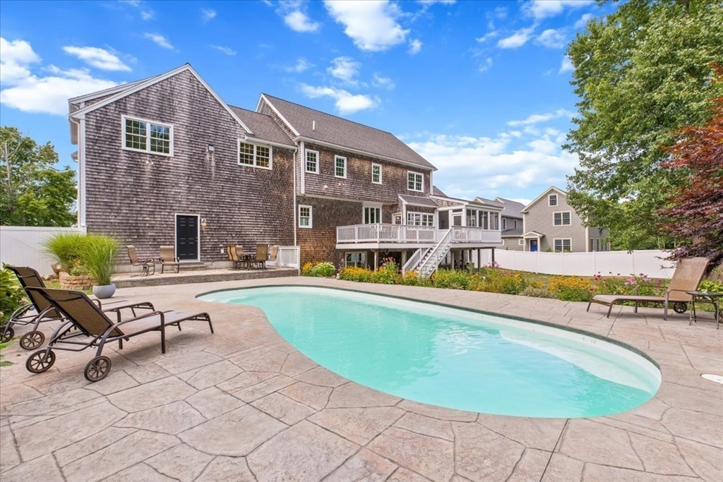 103 Stockbridge Road Scituate, MA 02066 - Photo 27 of 33