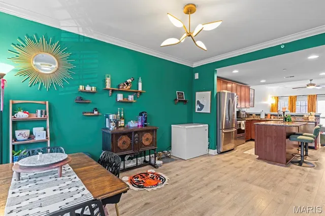 $299,900 | 227 West Monroe Avenue, Unit 205, Kirkwood, MO 63122