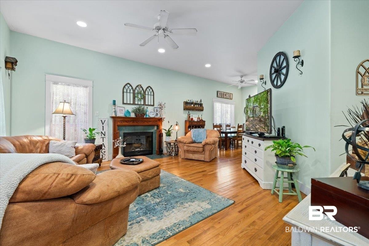 9655 Chelginet Lane Creola, AL 36525 - Photo 11 of 25