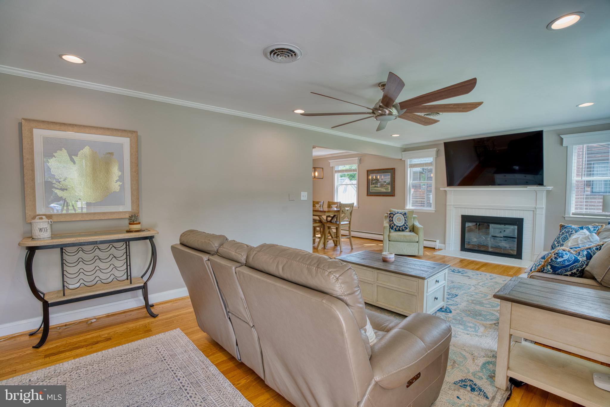1606 Jeffers Road Baltimore, MD 21204 - Photo 3 of 60 Gallery Image 3