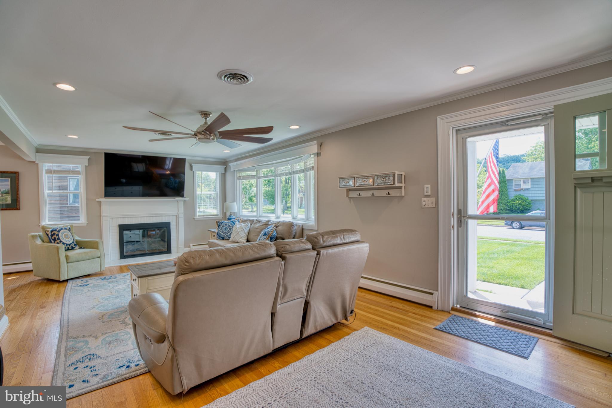 1606 Jeffers Road Baltimore, MD 21204 - Photo 4 of 60 Gallery Image 4