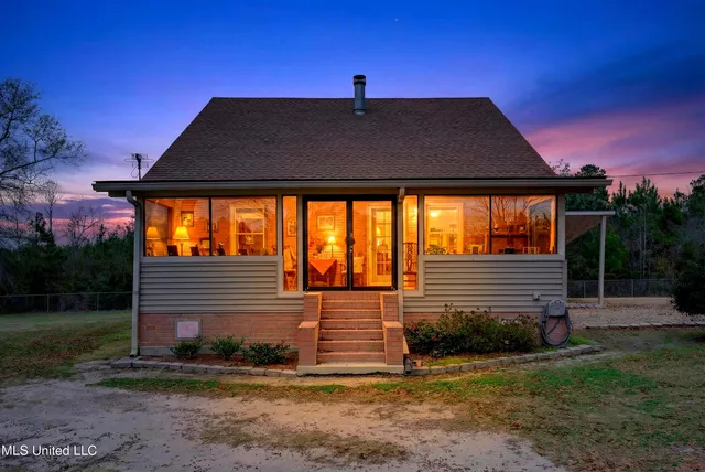 $375,000 | 80 South Spoon Ranch Road, Poplarville, MS 39470