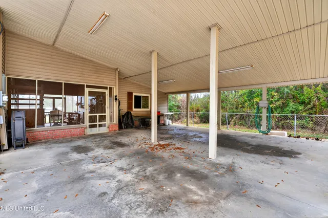 $375,000 | 80 South Spoon Ranch Road, Poplarville, MS 39470