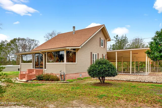 $375,000 | 80 South Spoon Ranch Road, Poplarville, MS 39470