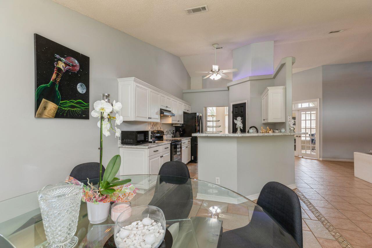 7133 Woodside Road Pensacola, FL 32526 - Photo 9 of 32 Gallery Image 9
