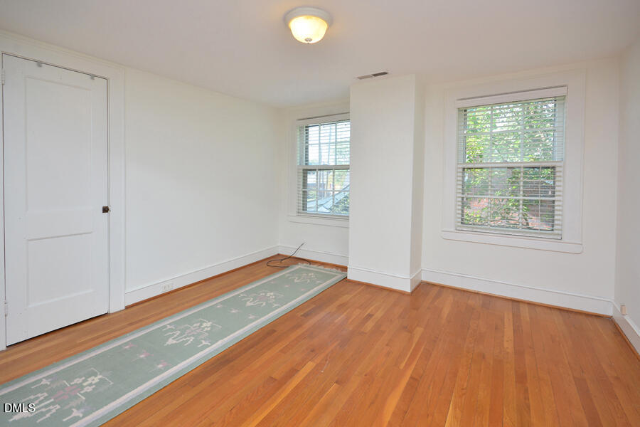 1814 Chapel Hill Road Durham, NC 27707 - Photo 25 of 33