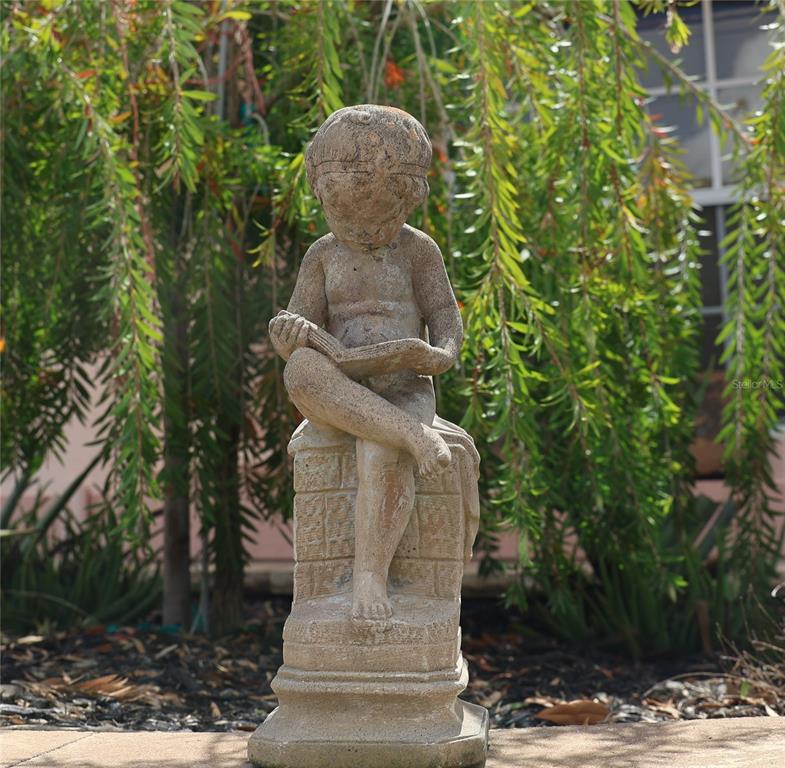 1304 Santa Rosa Court Lady Lake, FL 32159 - Photo 28 of 30