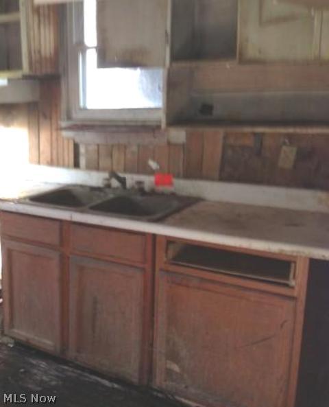 1178 Danforth Road Lakemore, OH 44312 - Photo 5 of 5