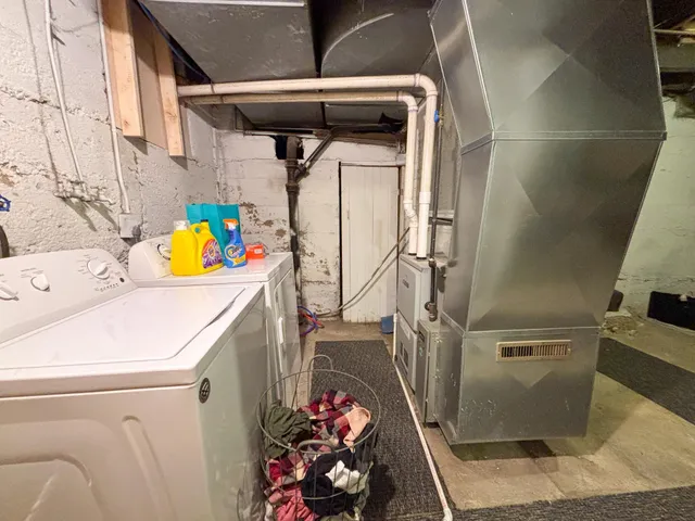 $199,900 | 424 West Birch Avenue, Fergus Falls, MN 56537