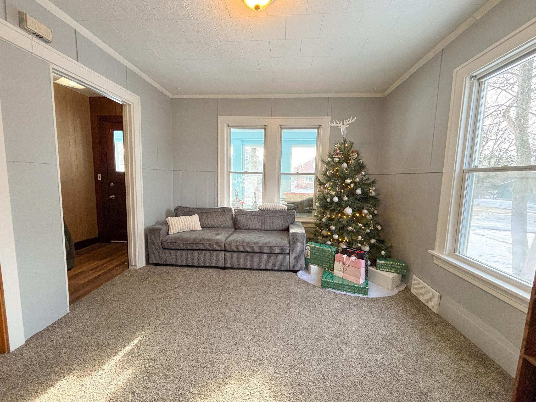 424 West Birch Avenue Fergus Falls, MN 56537 - Photo 4 of 55
