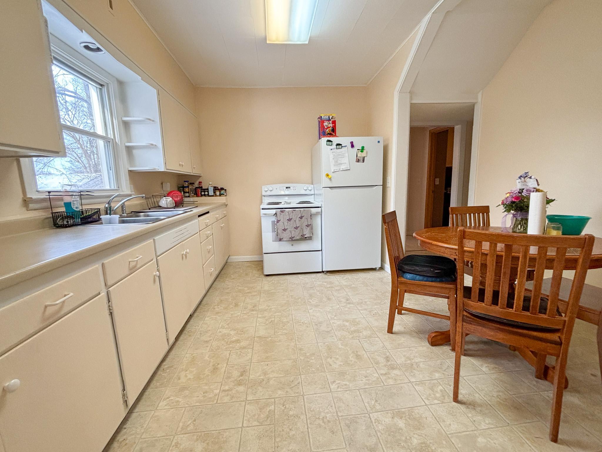 424 West Birch Avenue Fergus Falls, MN 56537 - Photo 7 of 55