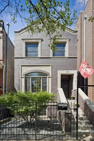 $1,309,000 | 2338 North Oakley Avenue, Chicago, IL 60647