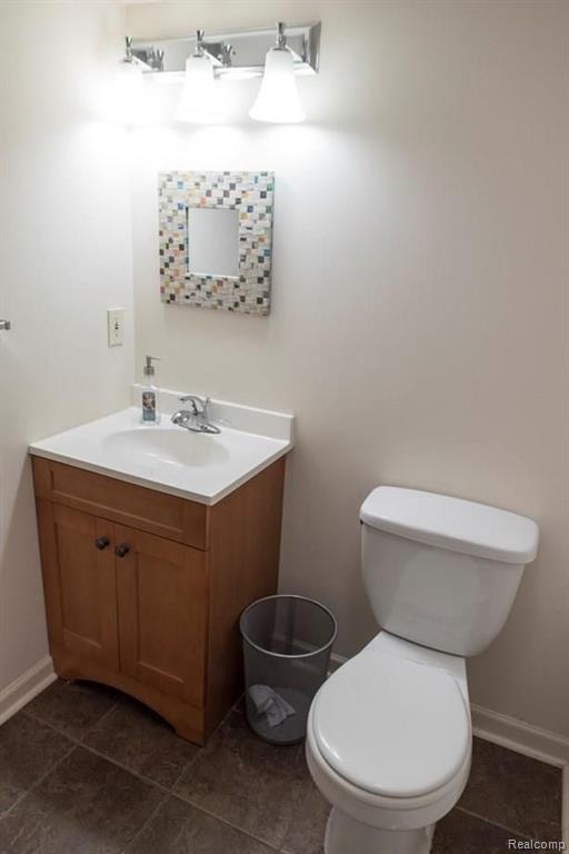 1634 Hillside Lane Rochester Hills, MI 48307 - Photo 57 of 61