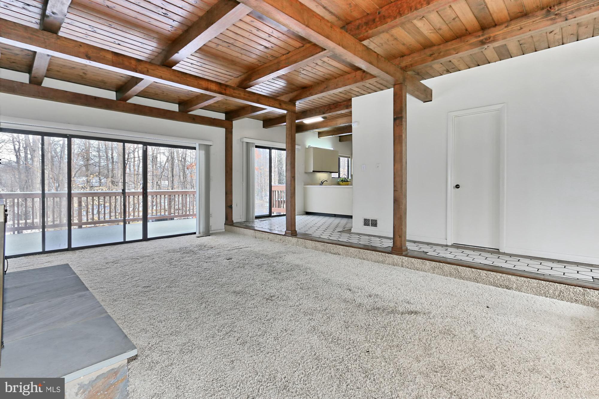 3666 Russell Road Woodbridge, VA 22192 - Photo 27 of 78 Family Room