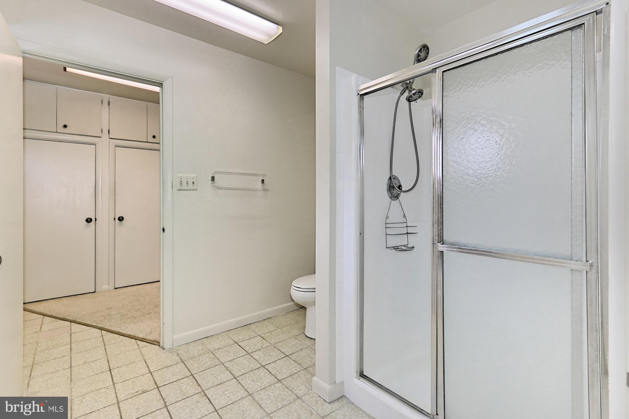 3666 Russell Road Woodbridge, VA 22192 - Photo 35 of 78 Master Bath