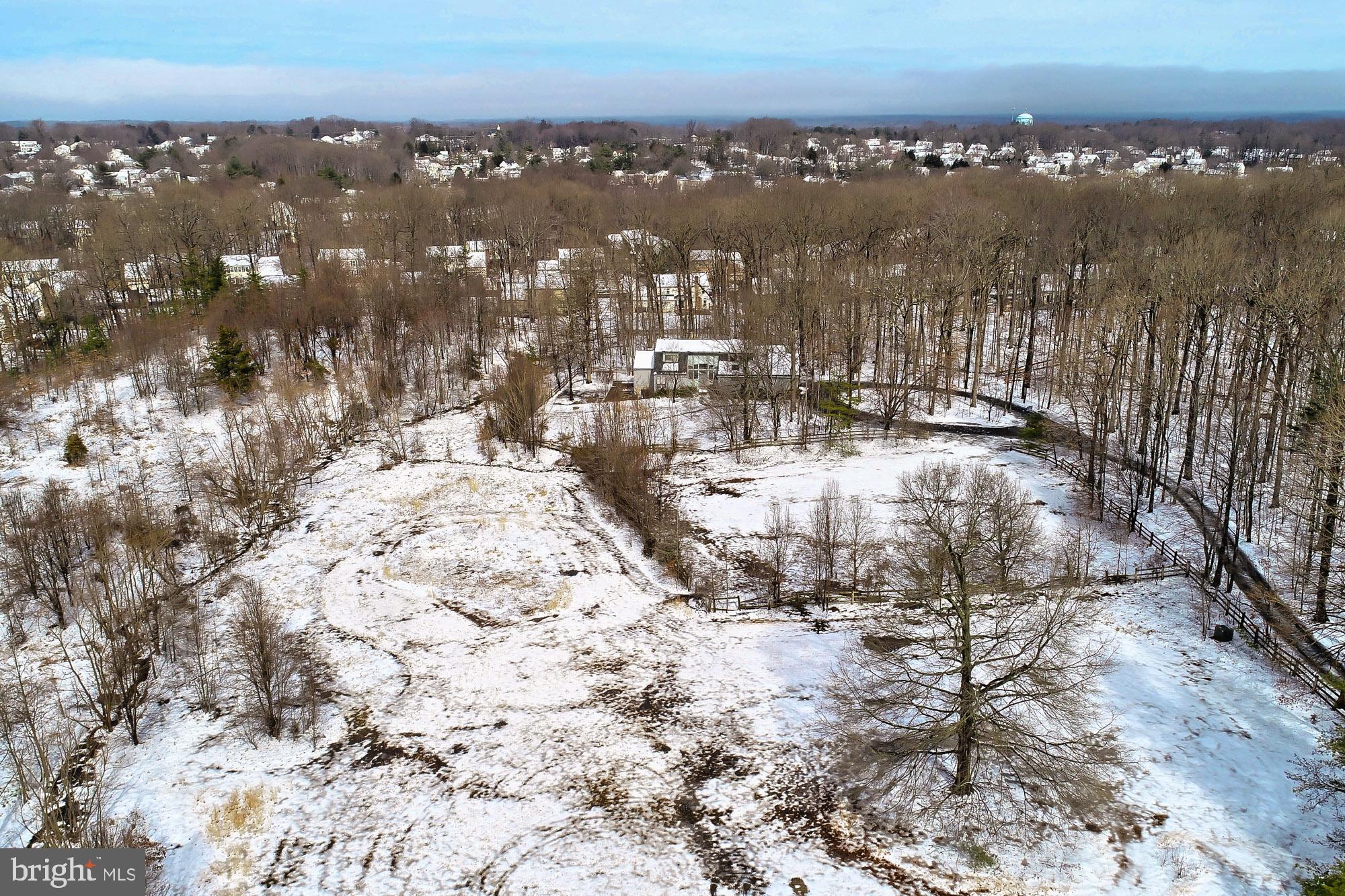 Exterior Aerial