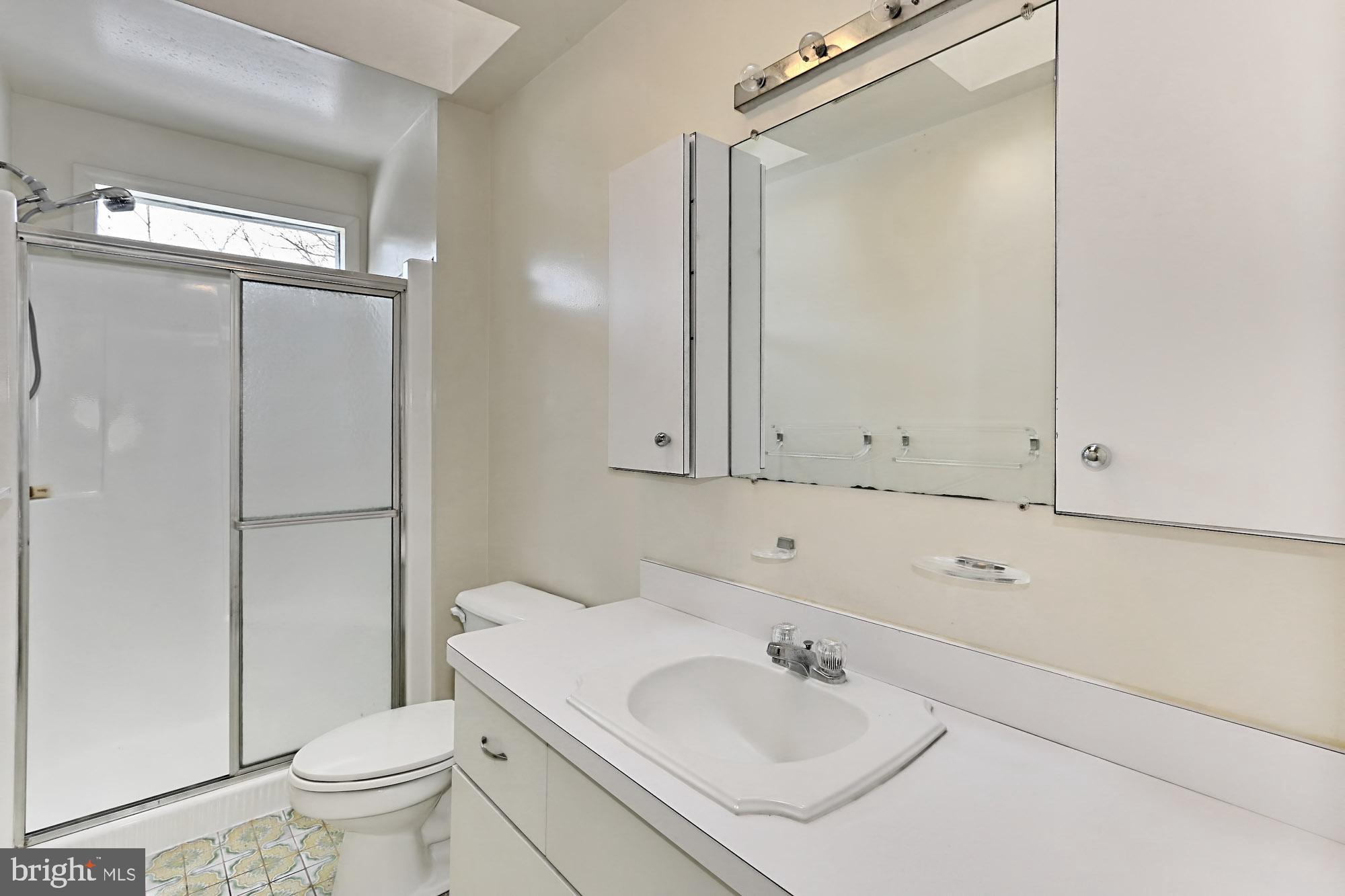 3666 Russell Road Woodbridge, VA 22192 - Photo 44 of 78 Full Bath