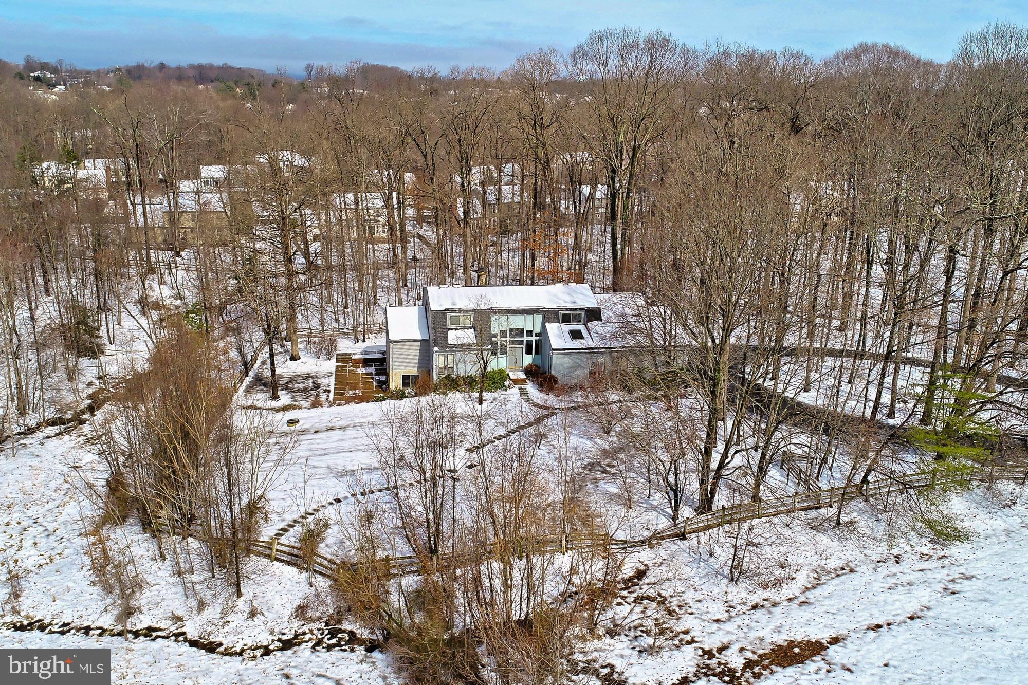 Exterior Aerial