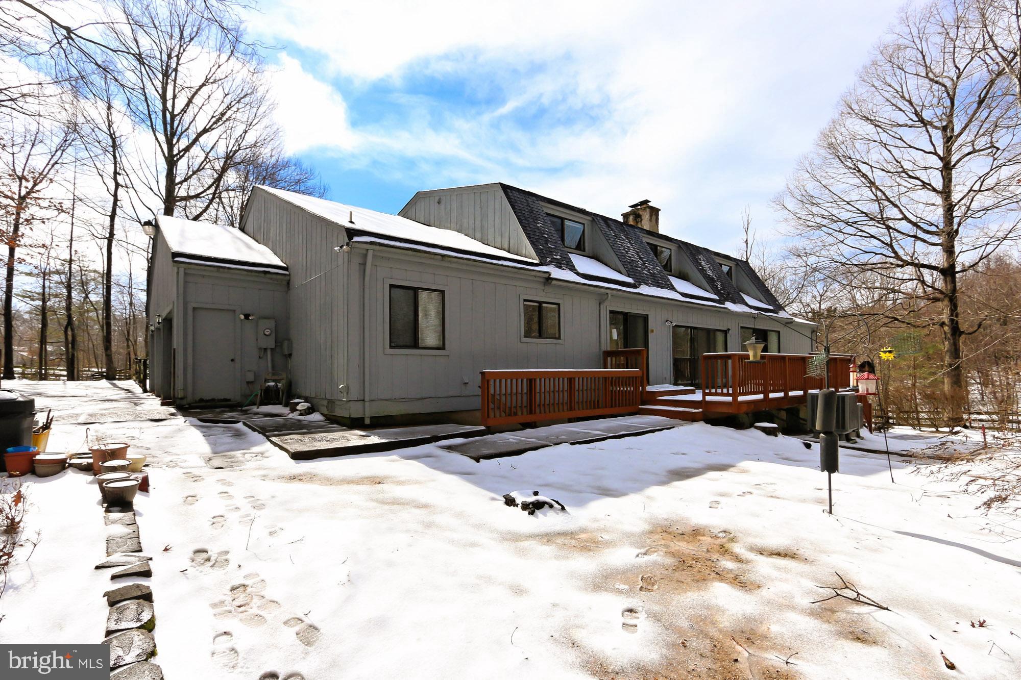 3666 Russell Road Woodbridge, VA 22192 - Photo 63 of 78 Rear Exterior